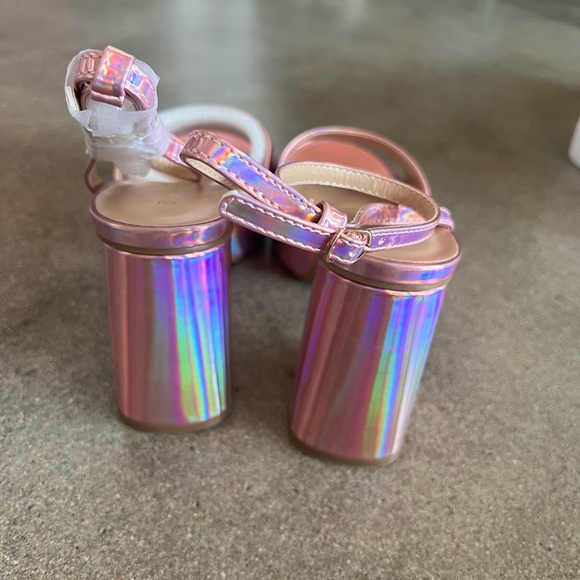 ❣️SOLD❣️NIB Bamboo Iridescent Platform Heels - Picture 2 of 5